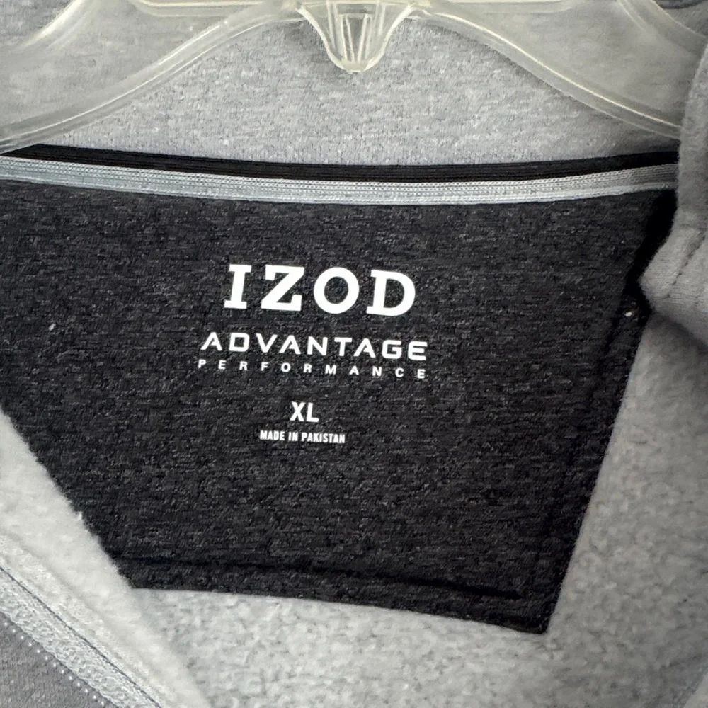 Izod Men's XL Gray Quarter Zip